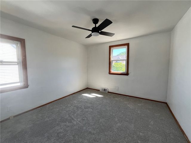 2116 Barnsdale Ave, Mckeesport, PA 15132