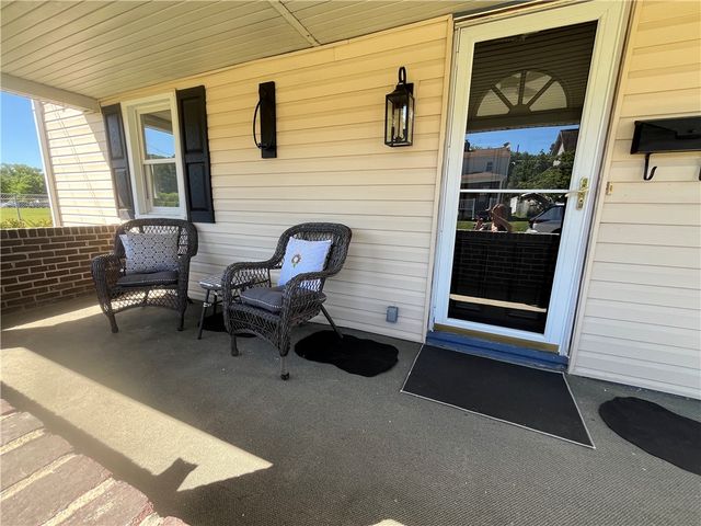 2116 Barnsdale Ave, Mckeesport, PA 15132