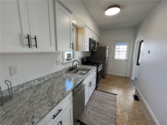2116 Barnsdale Ave, Mckeesport, PA 15132
