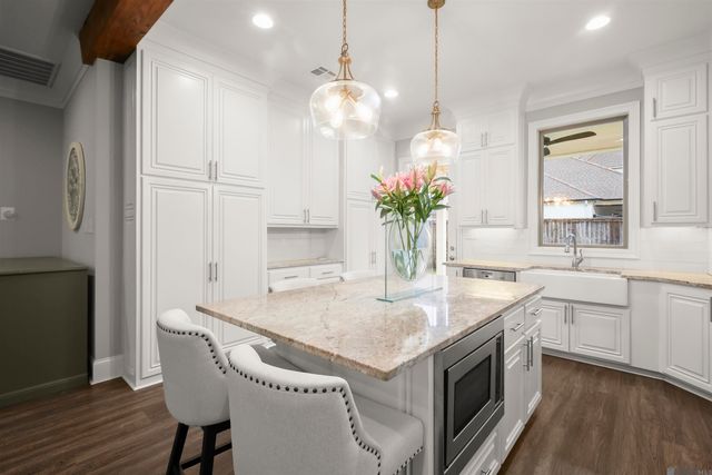 8523 Landau Dr, Baton Rouge, LA 70817