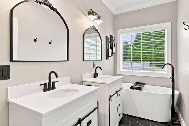 5266 Mouse Creek Road NW, Cleveland, TN 37312