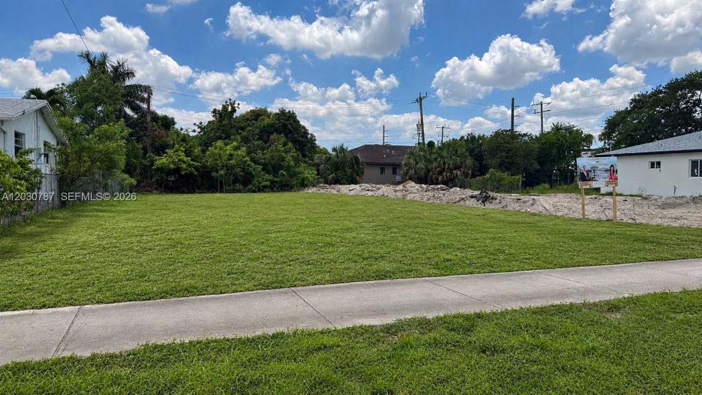 0000 NW 11th Street, Fort Lauderdale, FL 33311
