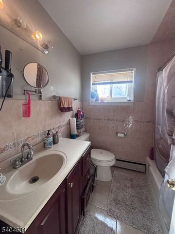 15 Slingerland Ave, Pequannock Twp., NJ 07440