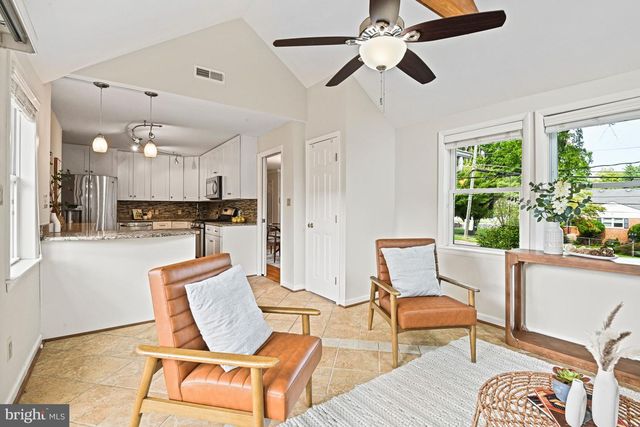 1919 YOUNGBLOOD ST, Mclean, VA 22101
