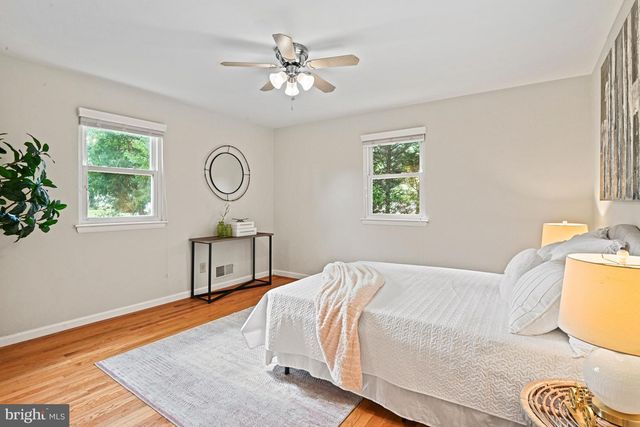 1919 YOUNGBLOOD ST, Mclean, VA 22101