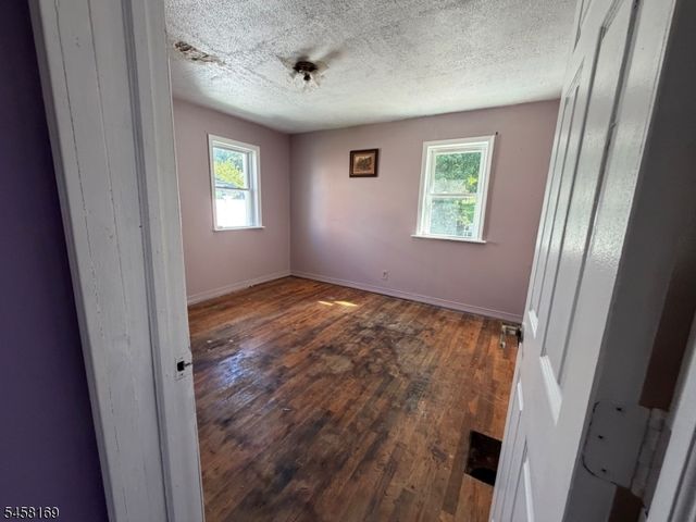 50 Clinton Ave, Mount Olive Twp., NJ 07828