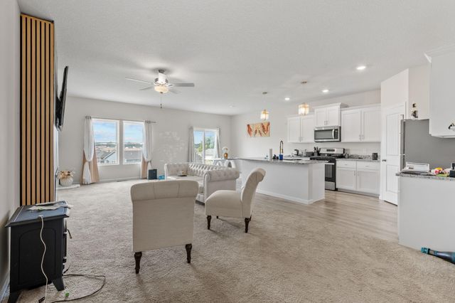 10112 188th Avenue NW, Elk River, MN 55330