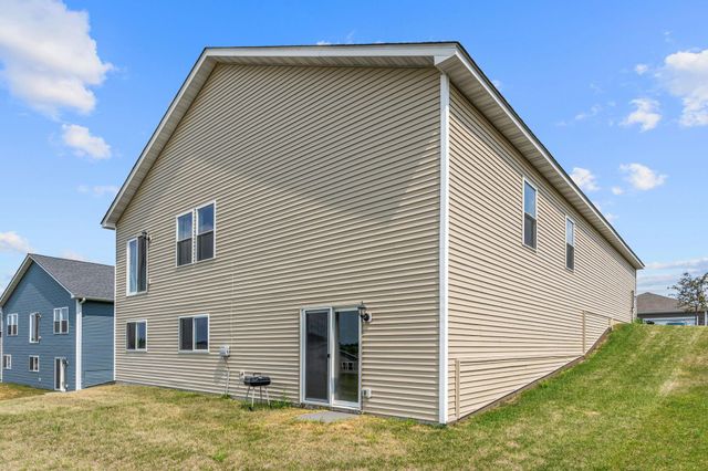 10112 188th Avenue NW, Elk River, MN 55330