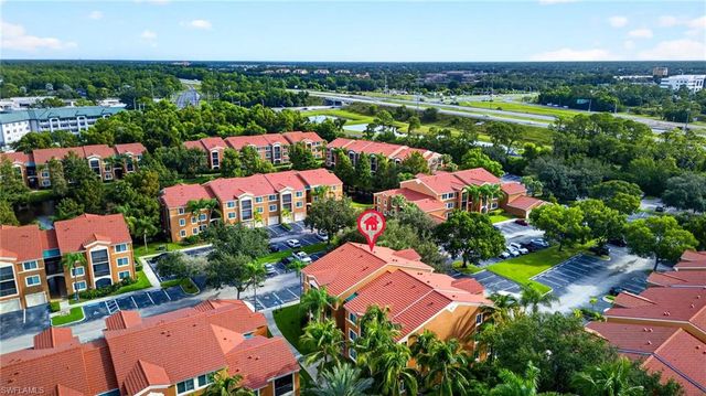 1225 Reserve WAY 203, Naples, FL 34105