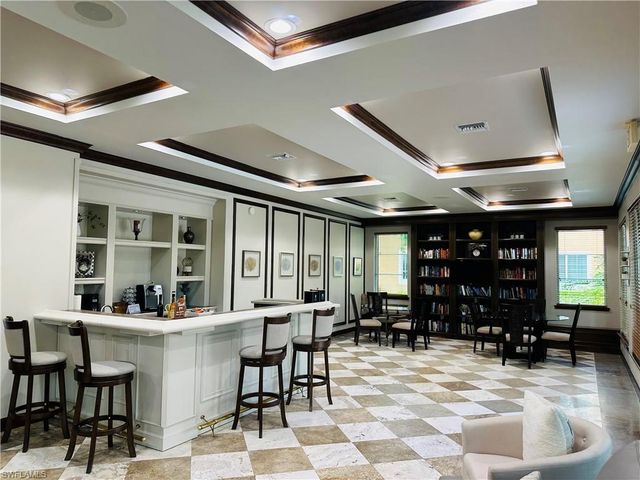 1225 Reserve WAY 203, Naples, FL 34105