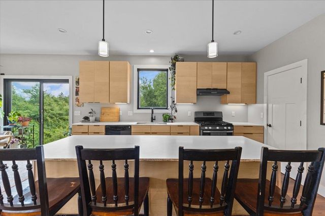 27 Hidden View Road, Underhill, VT 05489