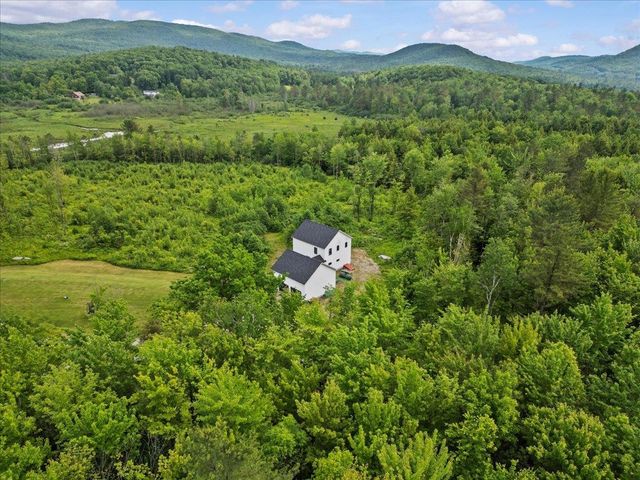 27 Hidden View Road, Underhill, VT 05489