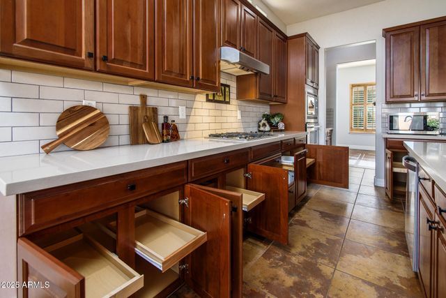 42264 W RUMMY Road, Maricopa, AZ 85138