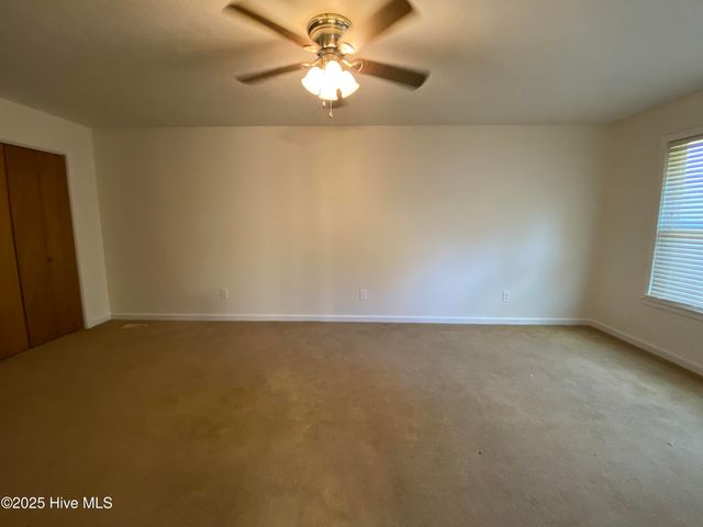 325 N Cherry Street, Pinebluff, NC 28373