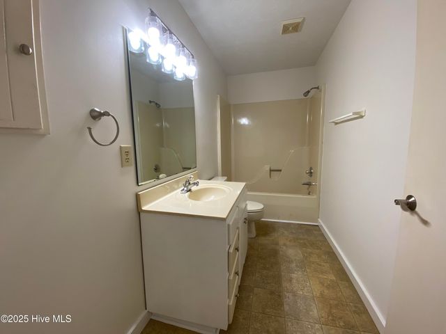 325 N Cherry Street, Pinebluff, NC 28373