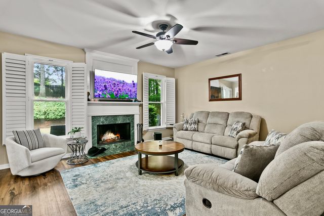 4229 Sheffield Court NW, Kennesaw, GA 30144