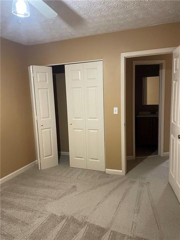 6938 Oakhill Circle, Austell, GA 30168