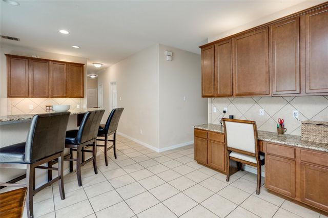 1323 Talley LOOP, Buda, TX 78610