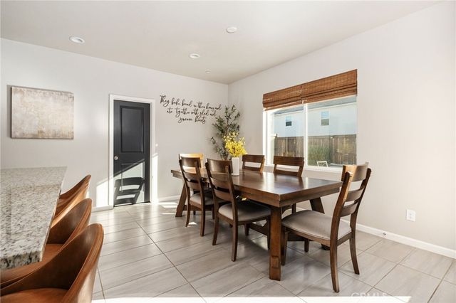 646 Wood Crest, Madera, CA 93636