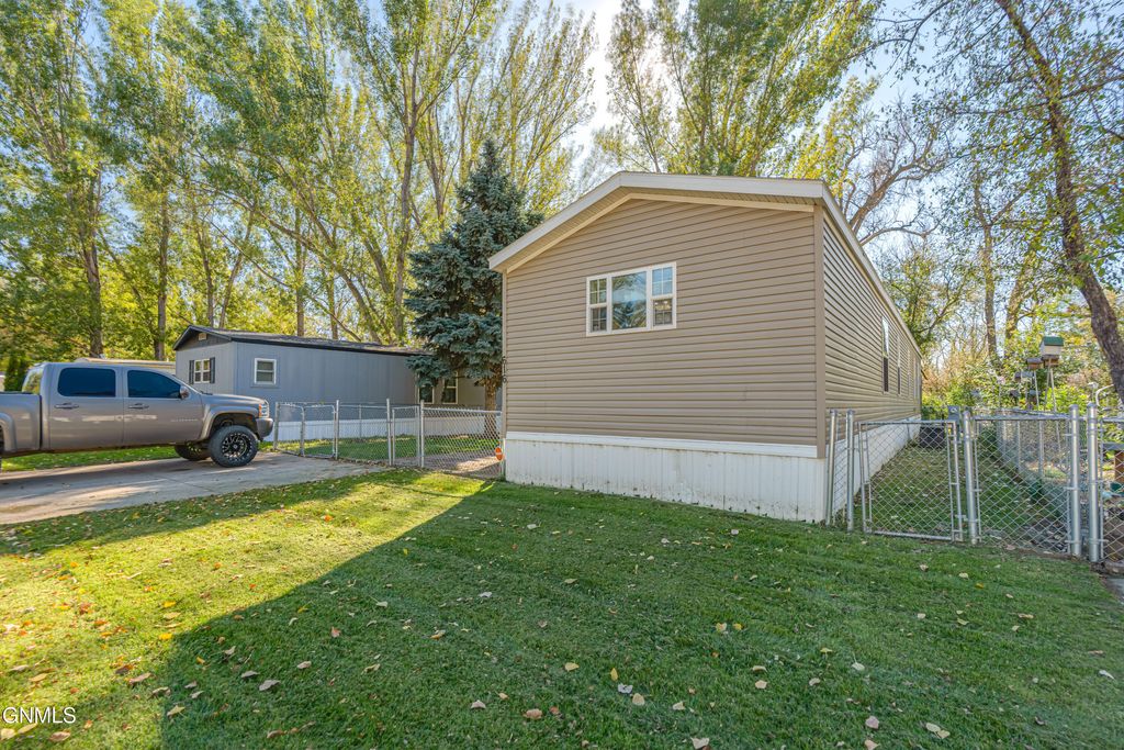 616 Dover Drive, Bismarck, ND 58504 photo 37