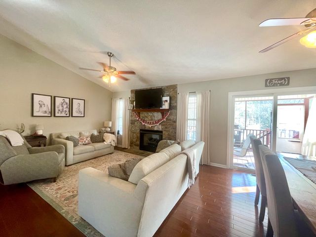 1745 Whitfield DR, Bedford, VA 24523