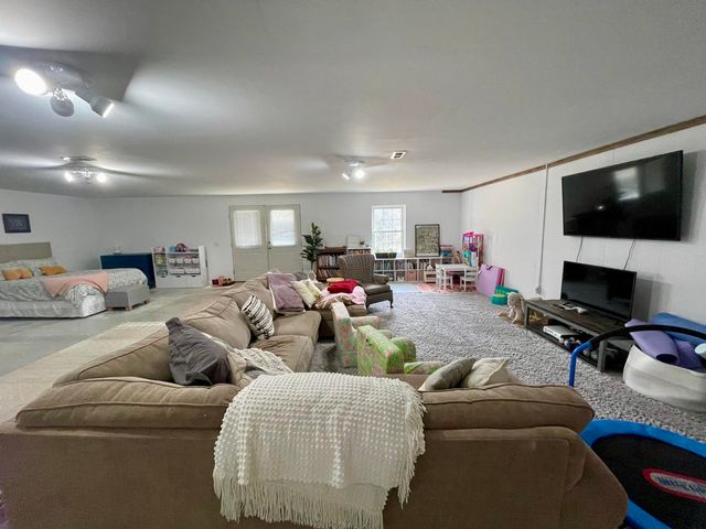 1745 Whitfield DR, Bedford, VA 24523