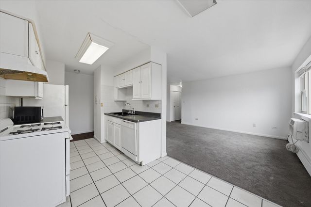 8343 S King Drive 3B, Chicago, IL 60619
