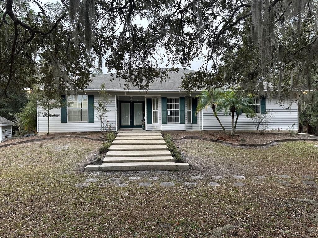 560 EDEN DRIVE, St Cloud, FL 34771