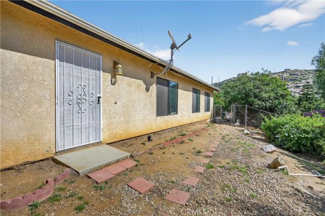 7148 Ridgeline, Jurupa Valley, CA 92509