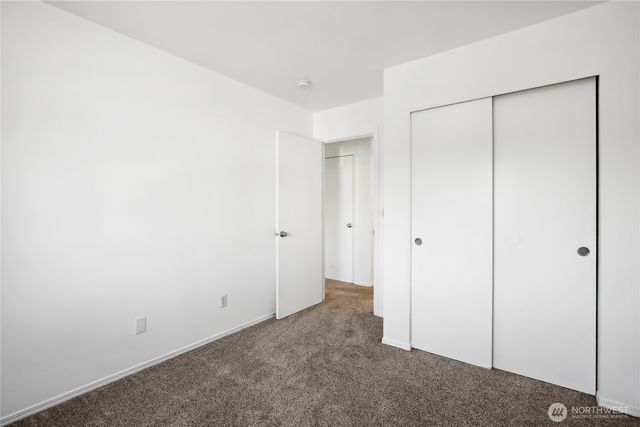 8906 161st Street E, Puyallup, WA 98375