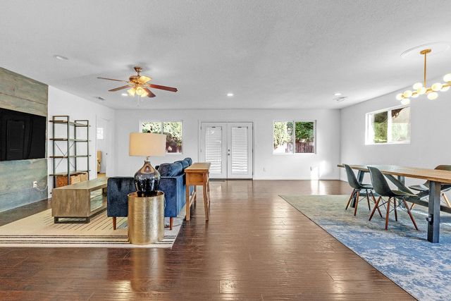 2304 Byrd Dr, Rancho Cordova, CA 95670