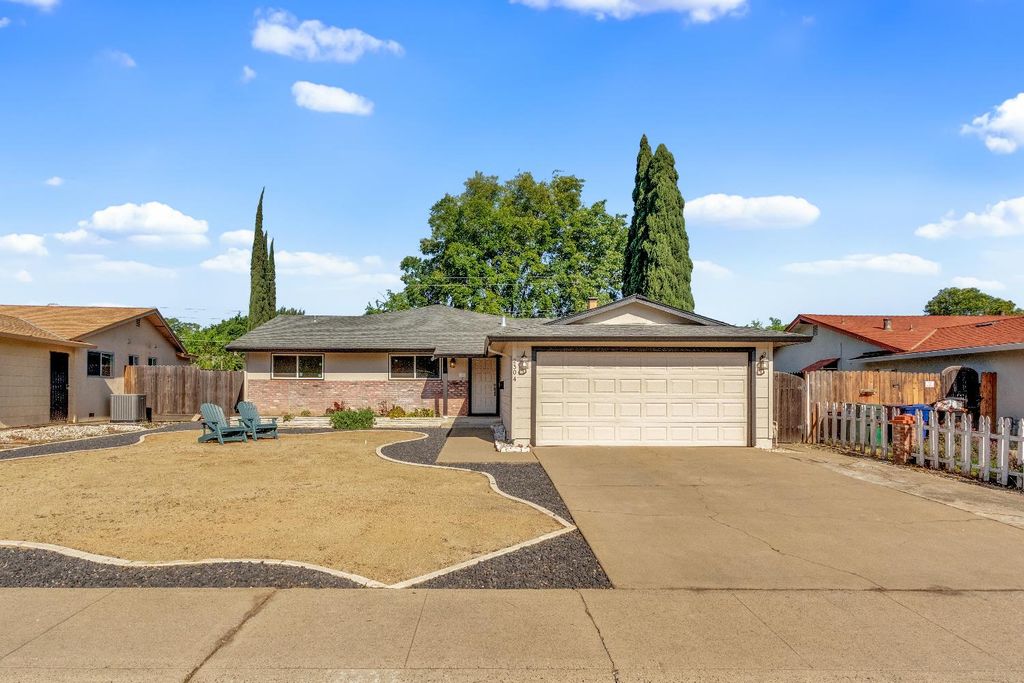 2304 Byrd Dr, Rancho Cordova, CA 95670