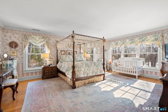 9 Perkins Road, Woodbridge, CT 06525