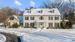 9 Perkins Road, Woodbridge, CT 06525