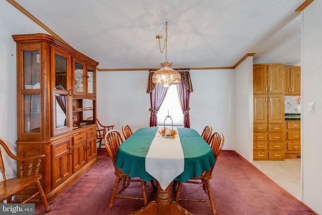 142 TULIP CIR, Ephrata, PA 17522