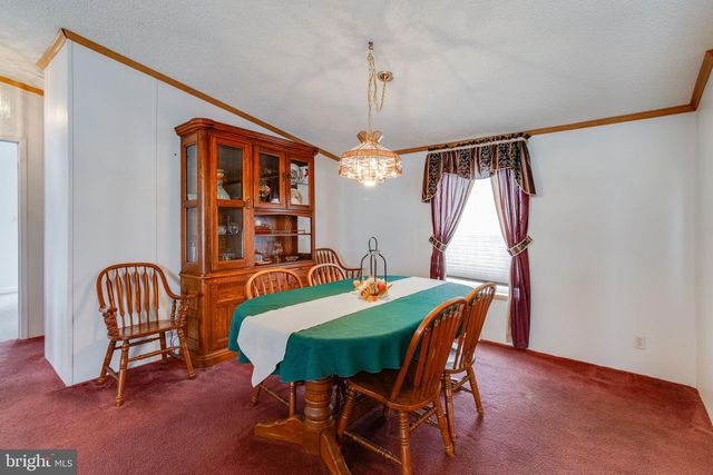 142 TULIP CIR, Ephrata, PA 17522