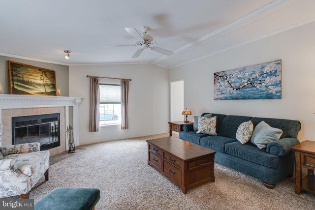 142 TULIP CIR, Ephrata, PA 17522