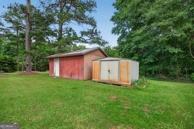 55 E Greenwood Drive, Carrollton, GA 30117