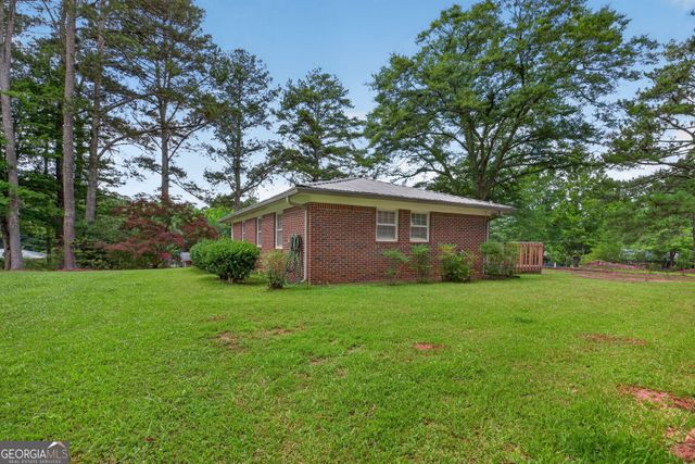 55 E Greenwood Drive, Carrollton, GA 30117