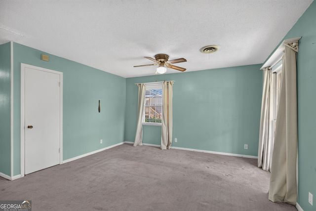 55 E Greenwood Drive, Carrollton, GA 30117