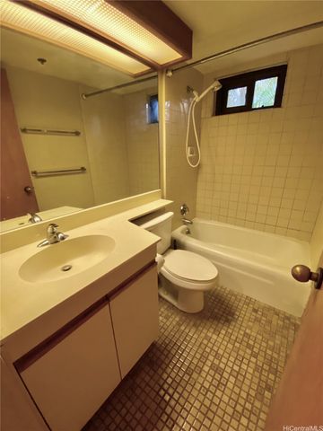 5333 Likini Street 211, Honolulu, HI 96818