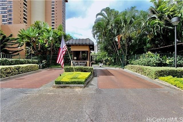 5333 Likini Street 211, Honolulu, HI 96818