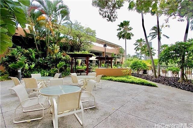 5333 Likini Street 211, Honolulu, HI 96818