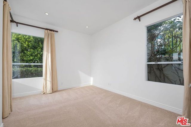 2042 Palisades Drive, Pacific Palisades, CA 90272