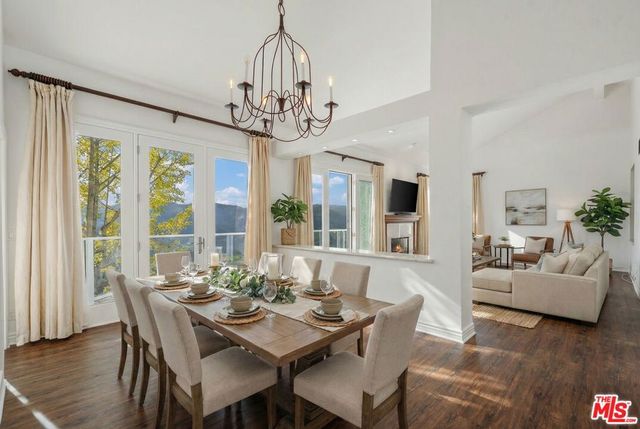 2042 Palisades Drive, Pacific Palisades, CA 90272