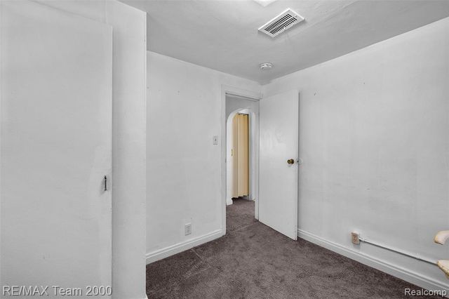 6627 Mayburn Street, Dearborn Heights, MI 48127