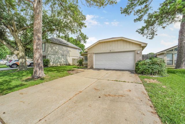 10546 Waving Fields Drive, Houston, TX 77064