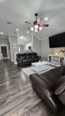 14333 Artisan Drive, Fort Worth, TX 76052