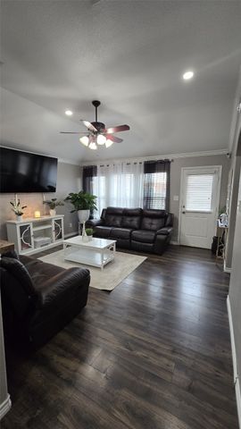 14333 Artisan Drive, Fort Worth, TX 76052