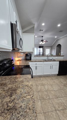 14333 Artisan Drive, Fort Worth, TX 76052